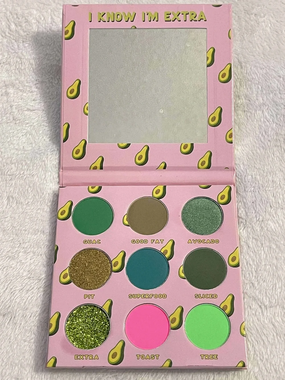 Peachy Queen Know Im Extra Avocado Eyeshadow Palette
